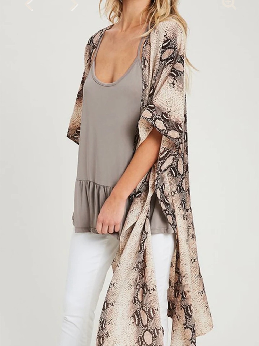 eesome Snake Print Kimono EUC Size Medium